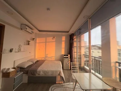 Studio con balcone — Chill House Studio Phu Nhuan